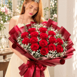 15 red rose bouqet with model